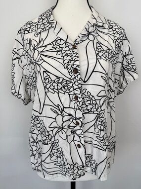 Two Palms Size L White Black Floral Hawaiian Button Up Short Sleeve Shirt